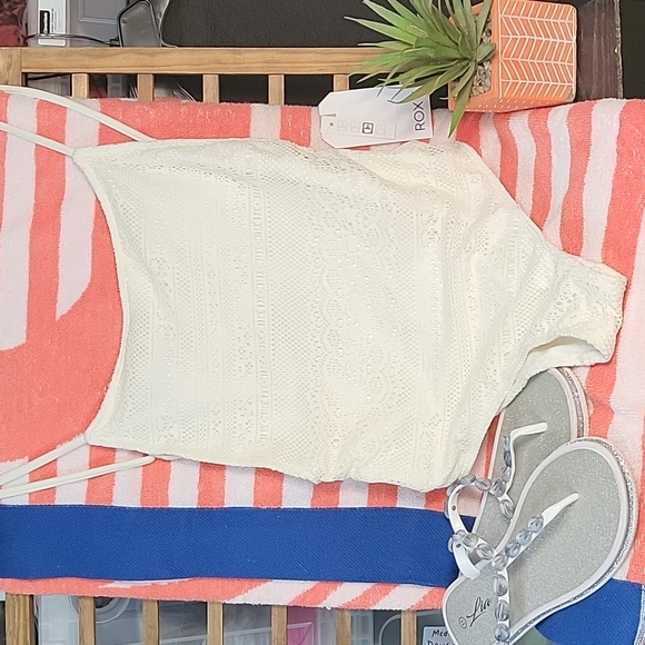 New Roxy Lace Swimsuit - Picture 2 of 9